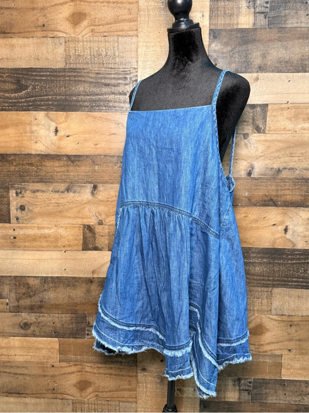 Free People We the Free Women's Denim Frayed Tank Shirt XL Exrta Large TEP 103 - Picture 2 of 5